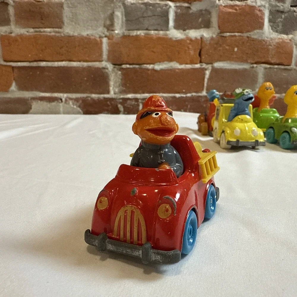 1981 SESAME STREET‎ DIE CAST CARS Big Bird Cookie Monster Playskool Muppets 12
